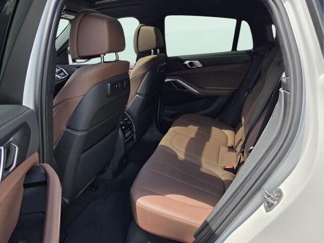 2022 BMW X6 xDrive40i xDrive40i