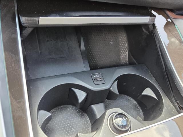 2022 BMW X6 xDrive40i xDrive40i