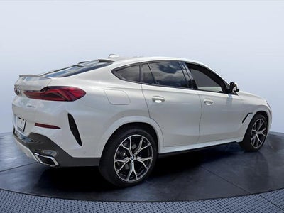 2022 BMW X6 xDrive40i xDrive40i