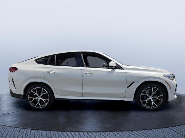 2022 BMW X6 xDrive40i xDrive40i