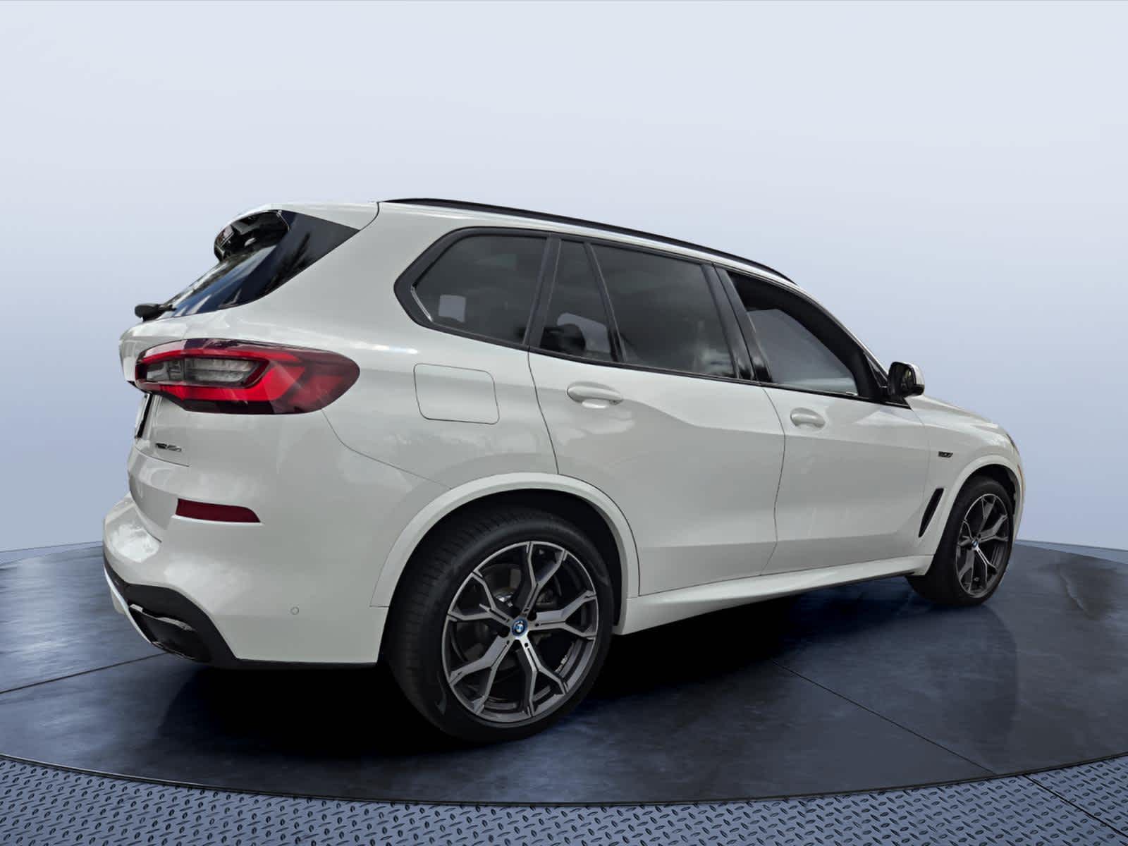 2022 BMW X5 xDrive45e xDrive45e