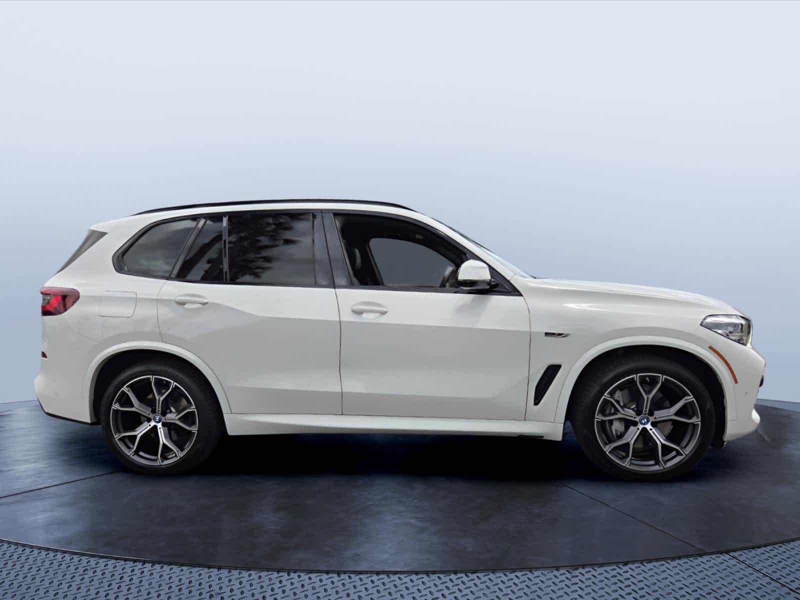 2022 BMW X5 xDrive45e xDrive45e