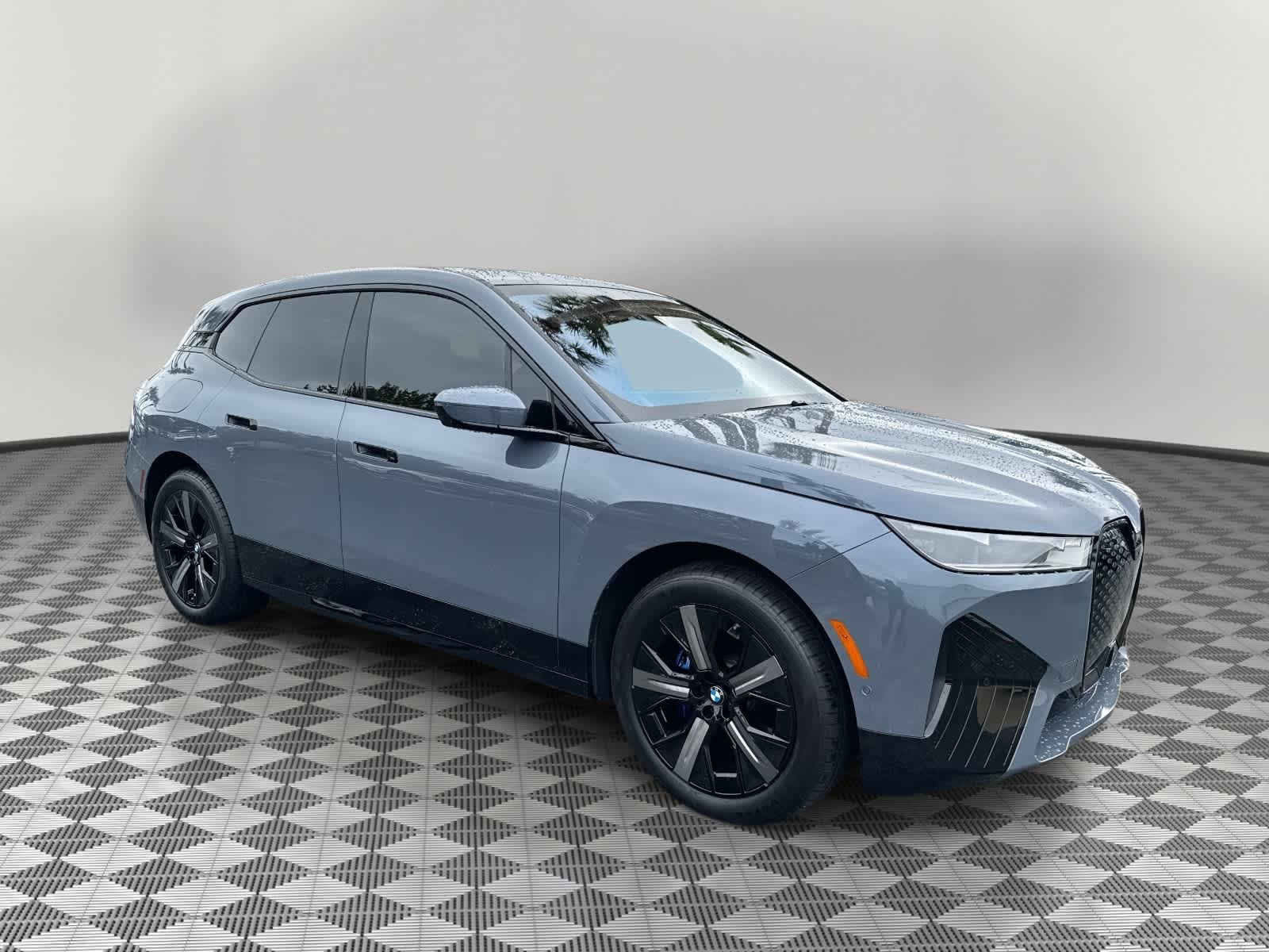 2025 BMW iX xDrive50