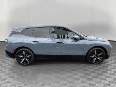 2025 BMW iX xDrive50