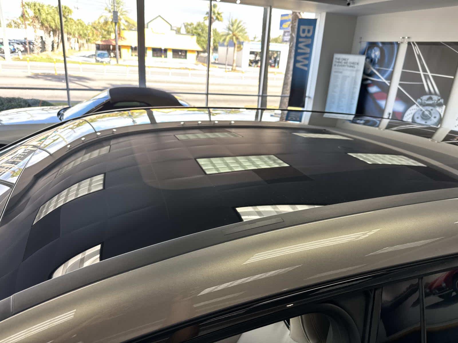 2025 BMW iX xDrive50