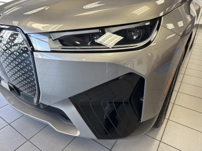 2025 BMW iX xDrive50