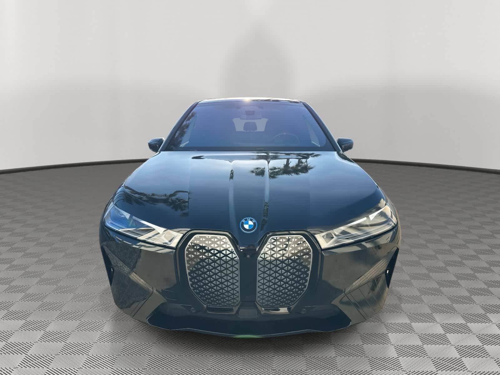 2025 BMW iX M60
