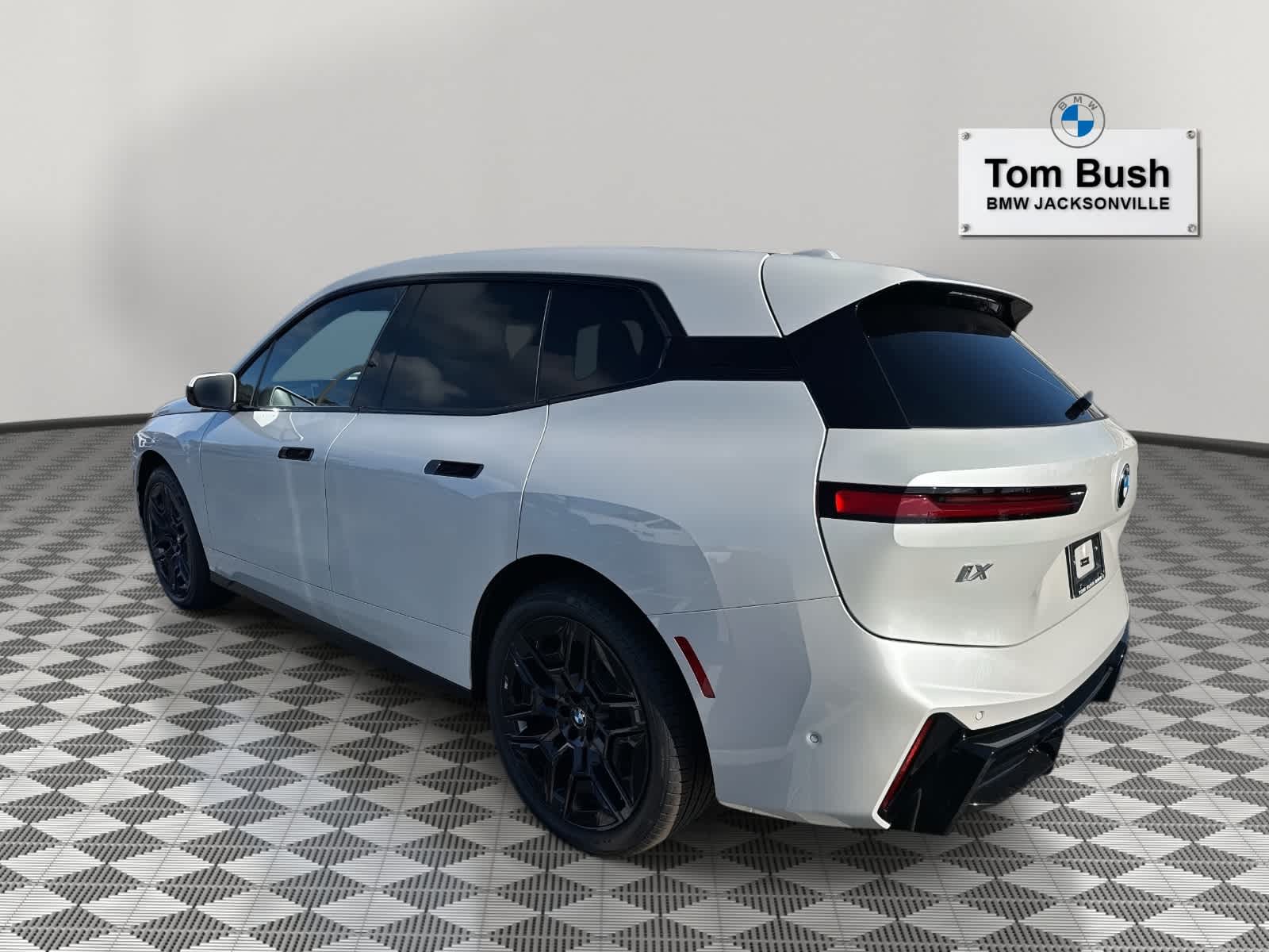 2026 BMW iX xDrive45