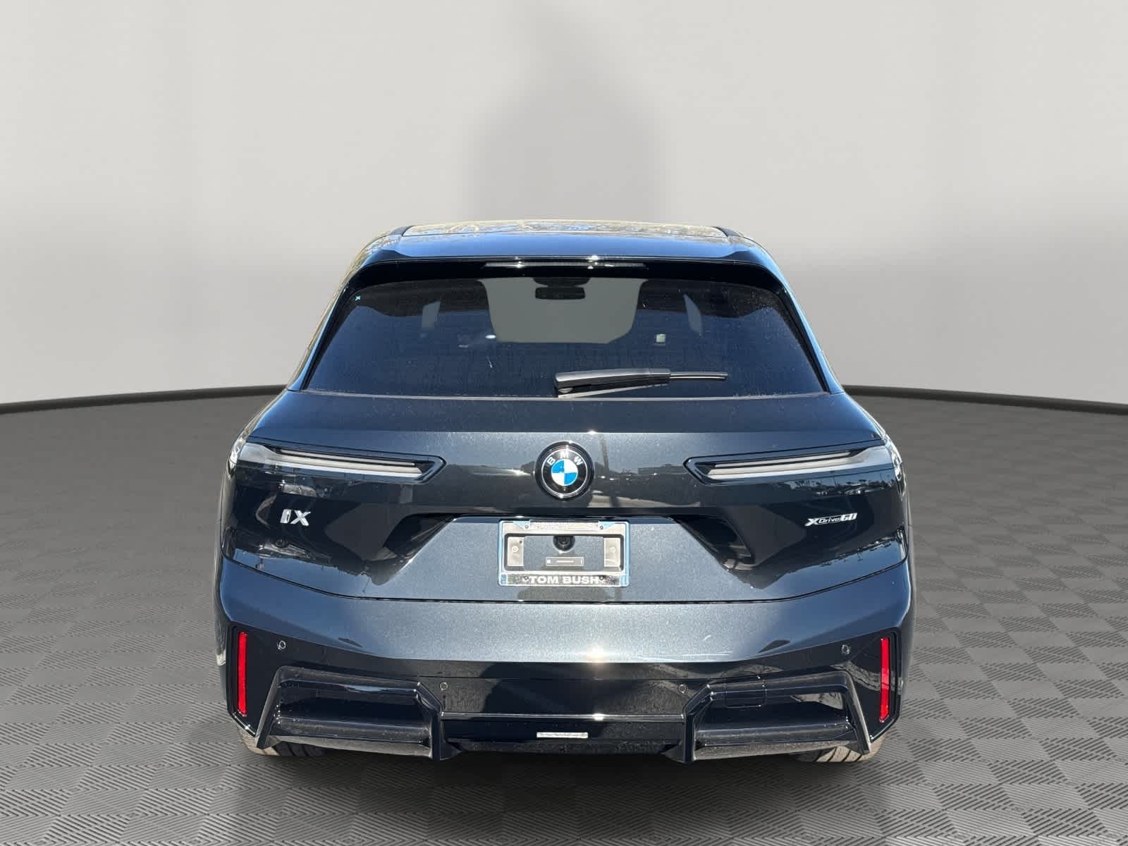 2026 BMW iX xDrive60