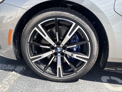 2026 BMW 550e xDrive 550e xDrive