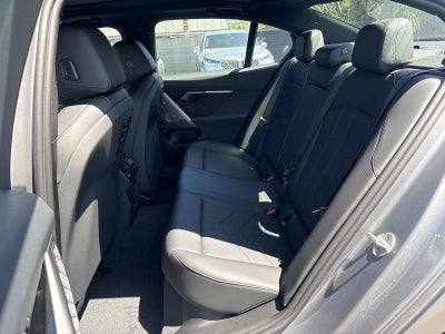 2026 BMW 550e xDrive 550e xDrive