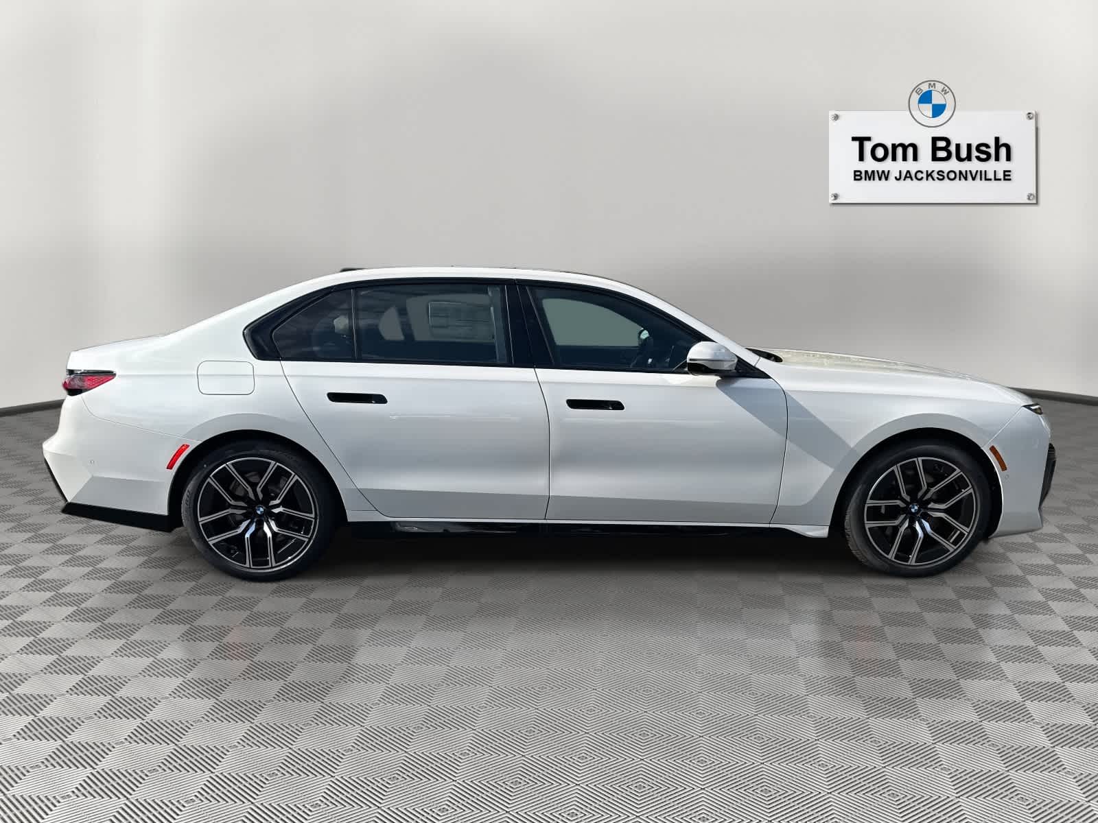 2026 BMW 7 Series 740i