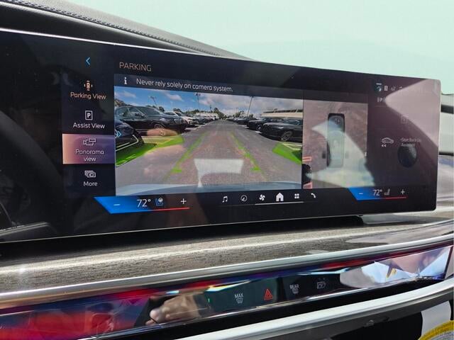 2026 BMW 740i 740i