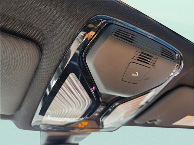 2025 BMW 330i xDrive 330i xDrive