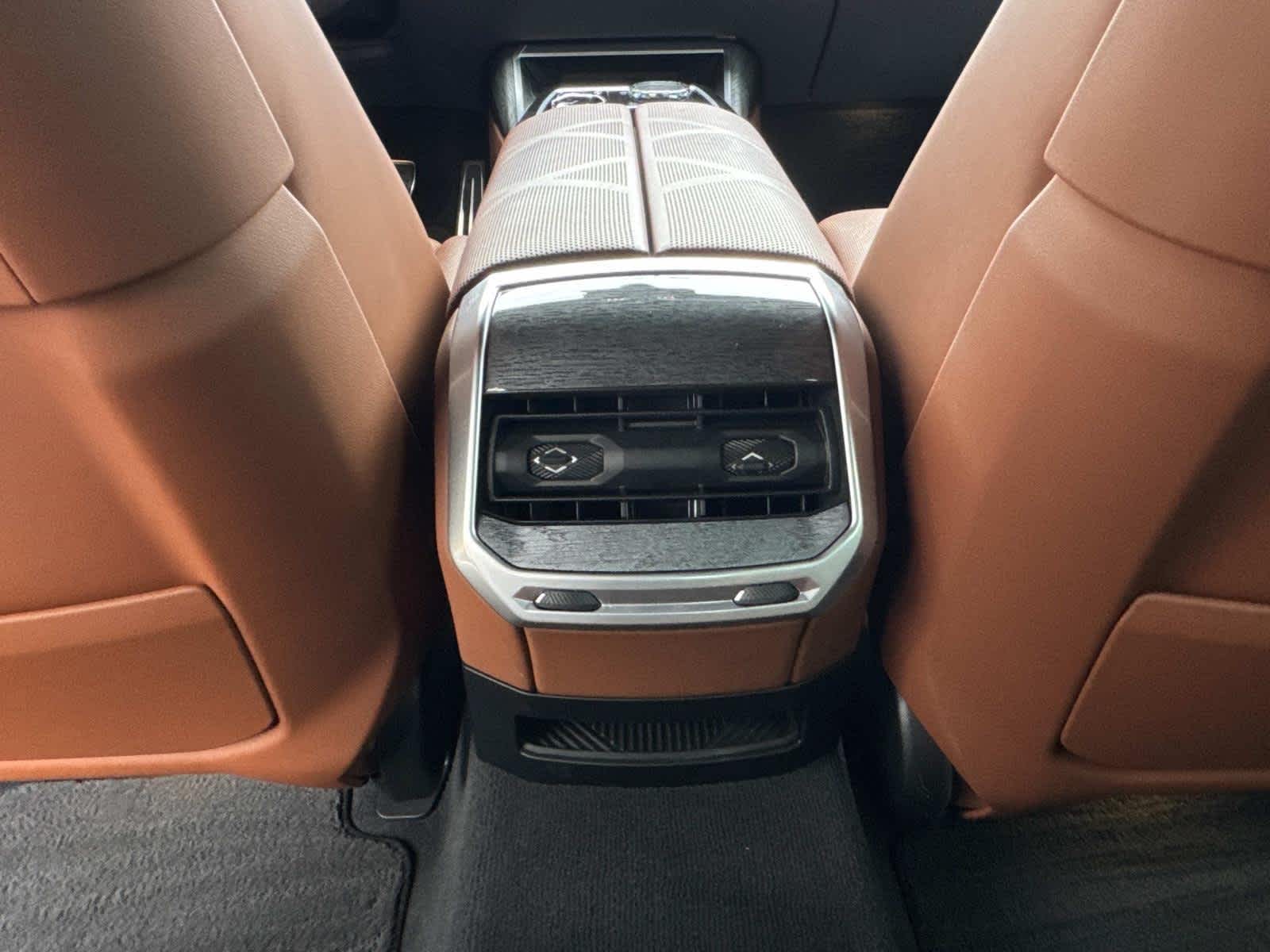 2023 BMW 760i xDrive 760i xDrive