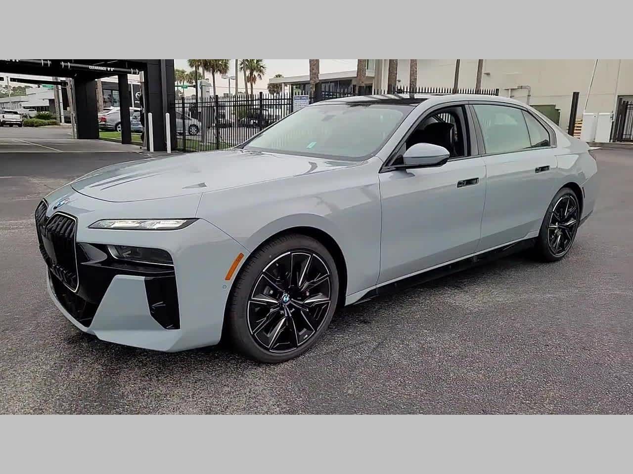 2025 BMW 7 Series 760i xDrive