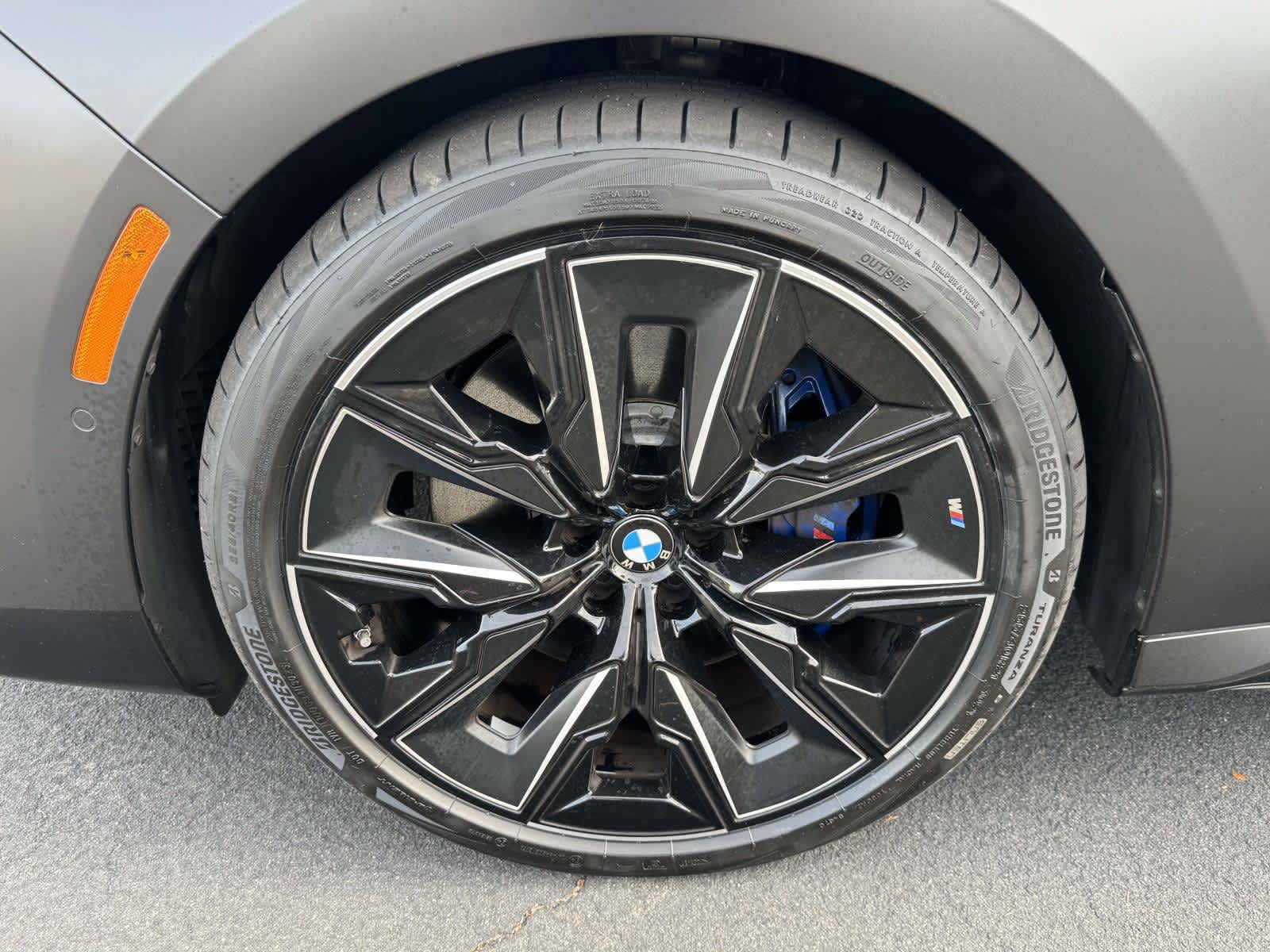 2023 BMW 7 Series 760i xDrive