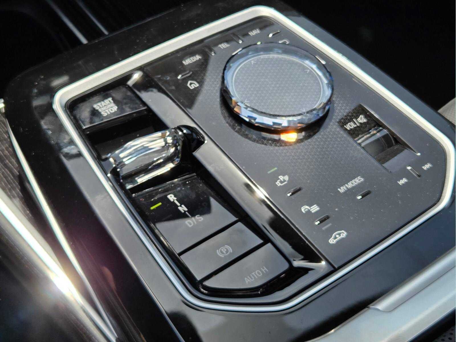 2026 BMW 750e xDrive 750e xDrive