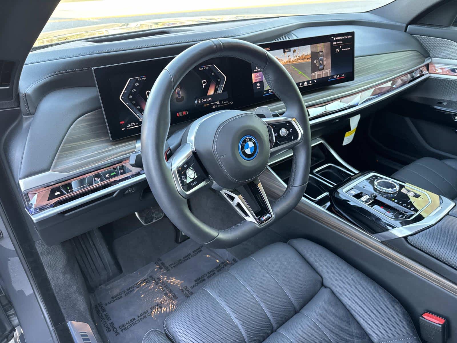 2025 BMW 7 Series 750e xDrive