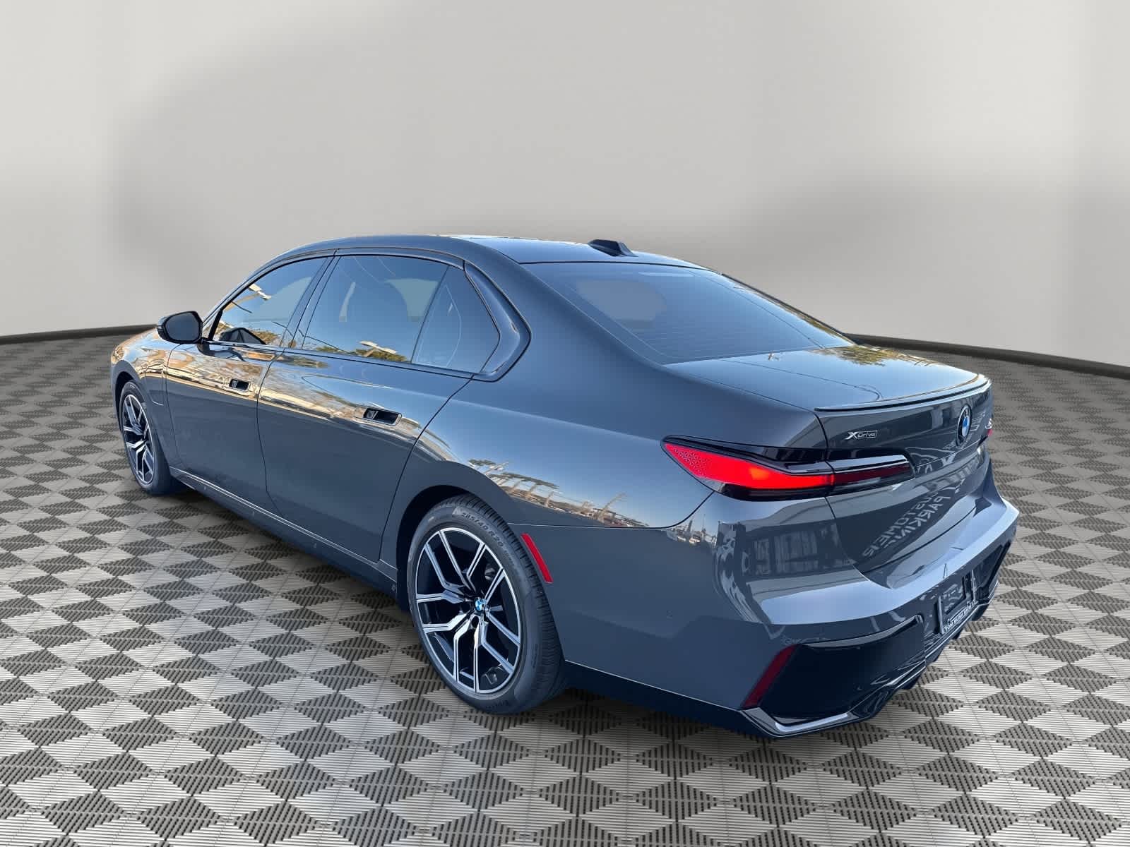 2025 BMW 7 Series 750e xDrive