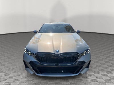 2024 BMW 530i 530i