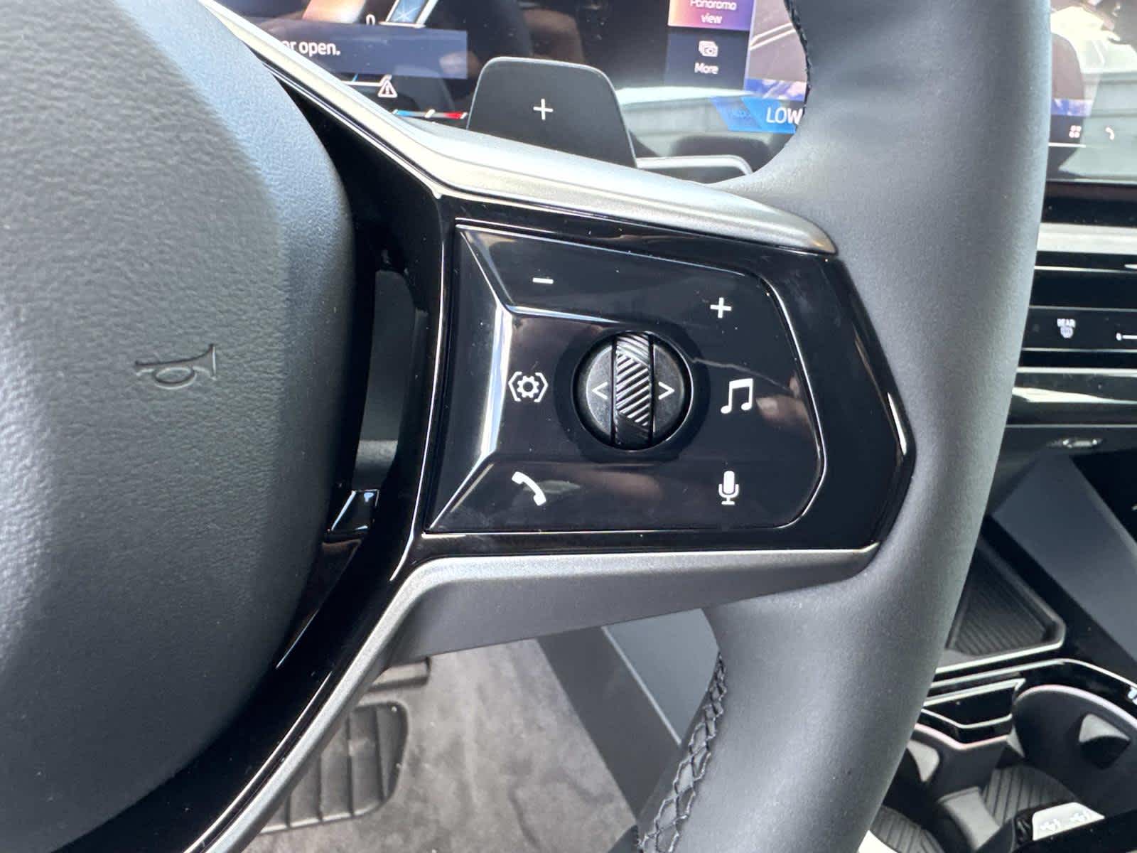 2026 BMW 5 Series 530i