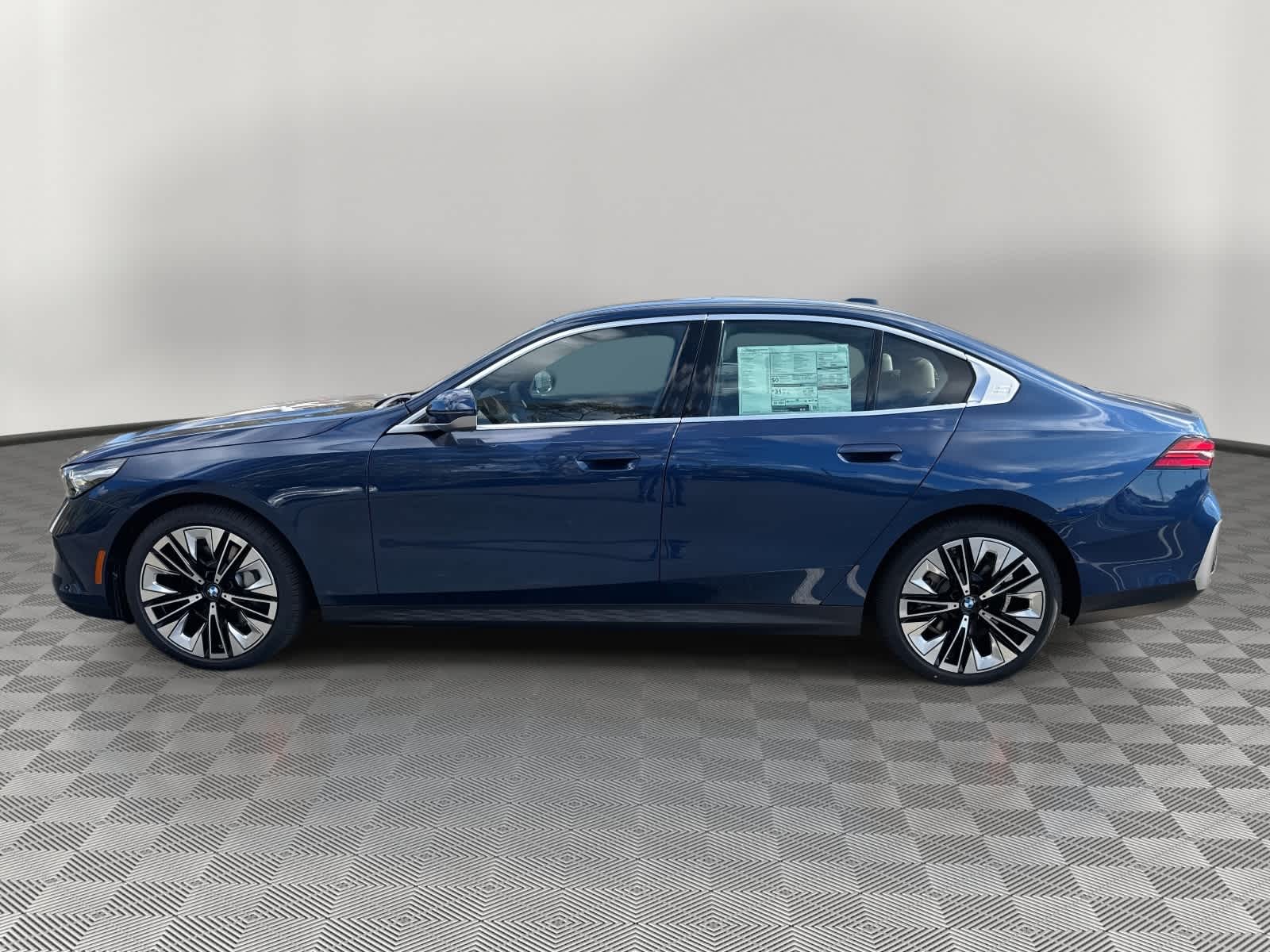 2026 BMW 5 Series 530i