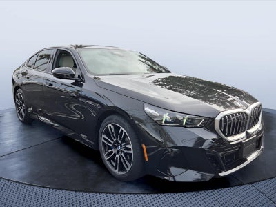 2026 BMW 530i 530i