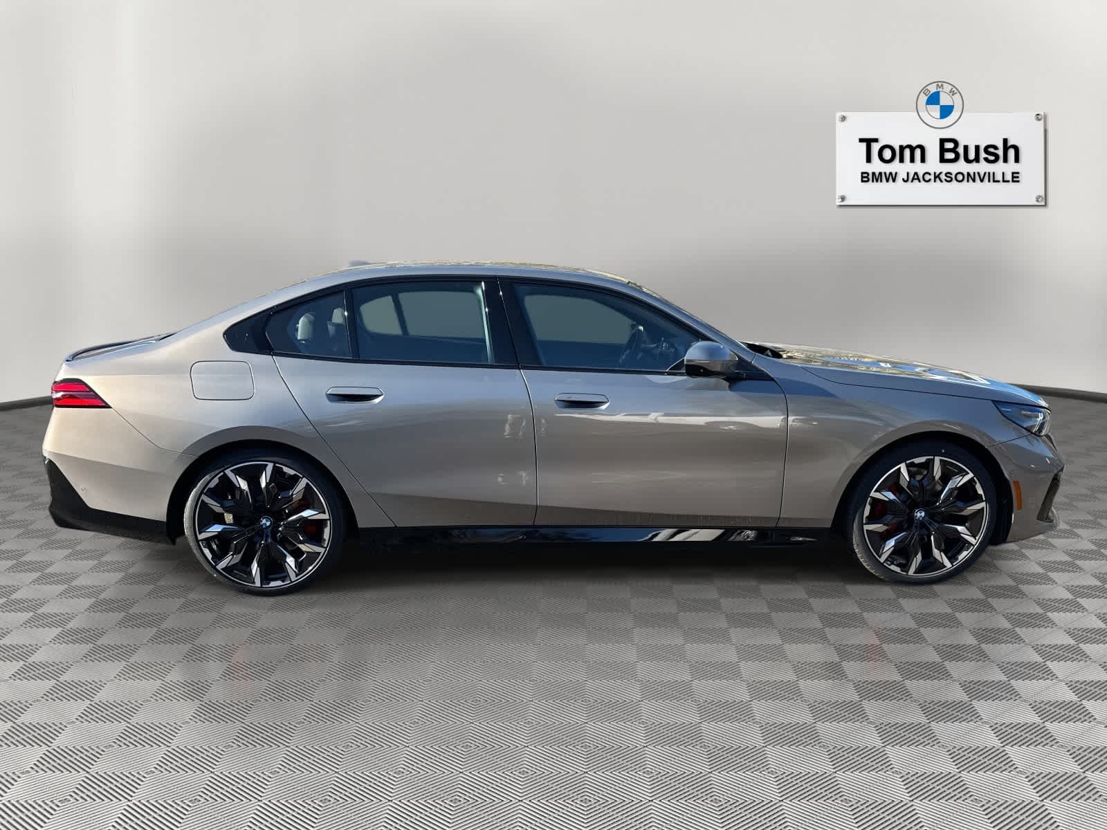 2026 BMW 5 Series 530i