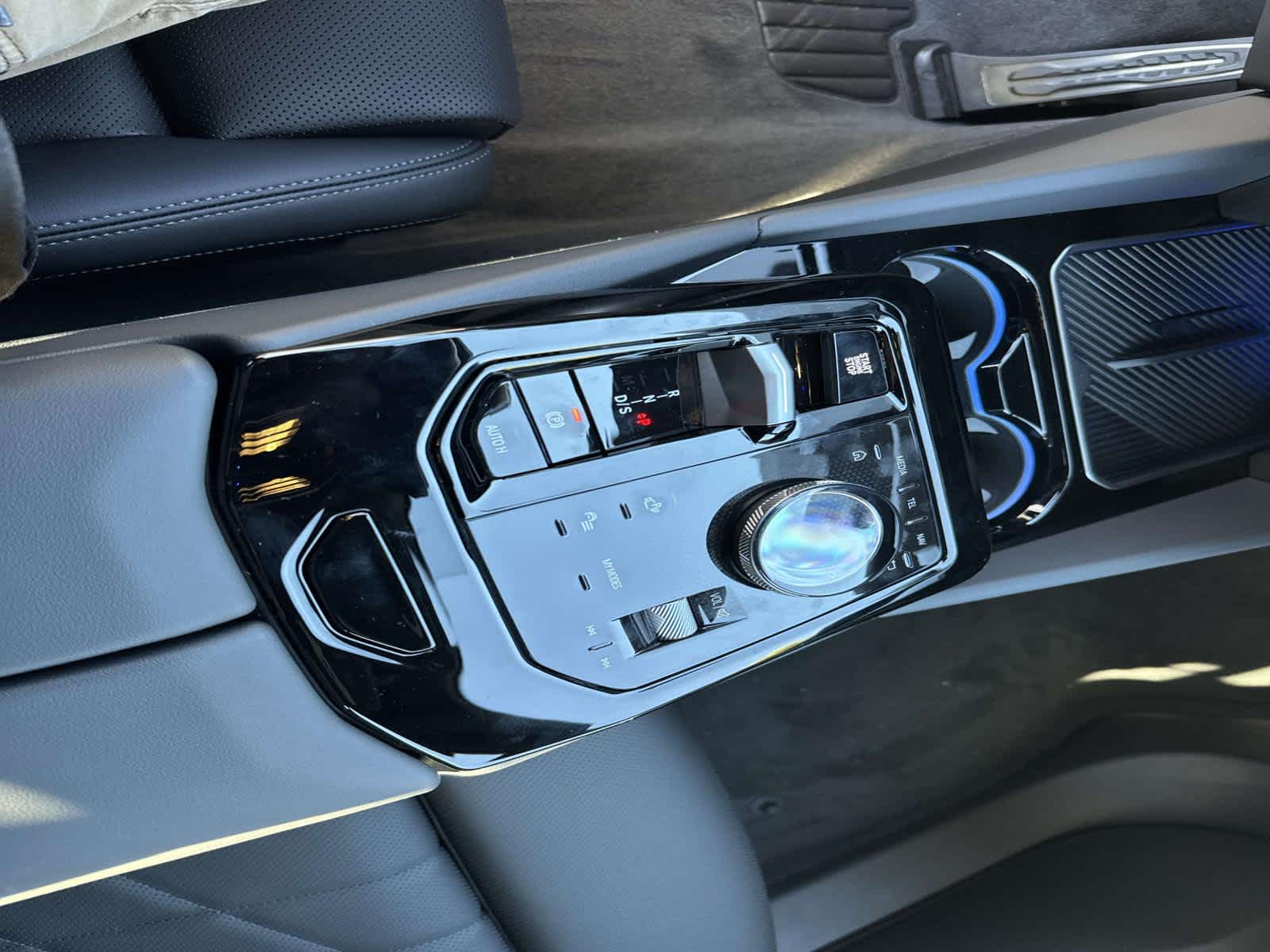 2026 BMW 5 Series 530i