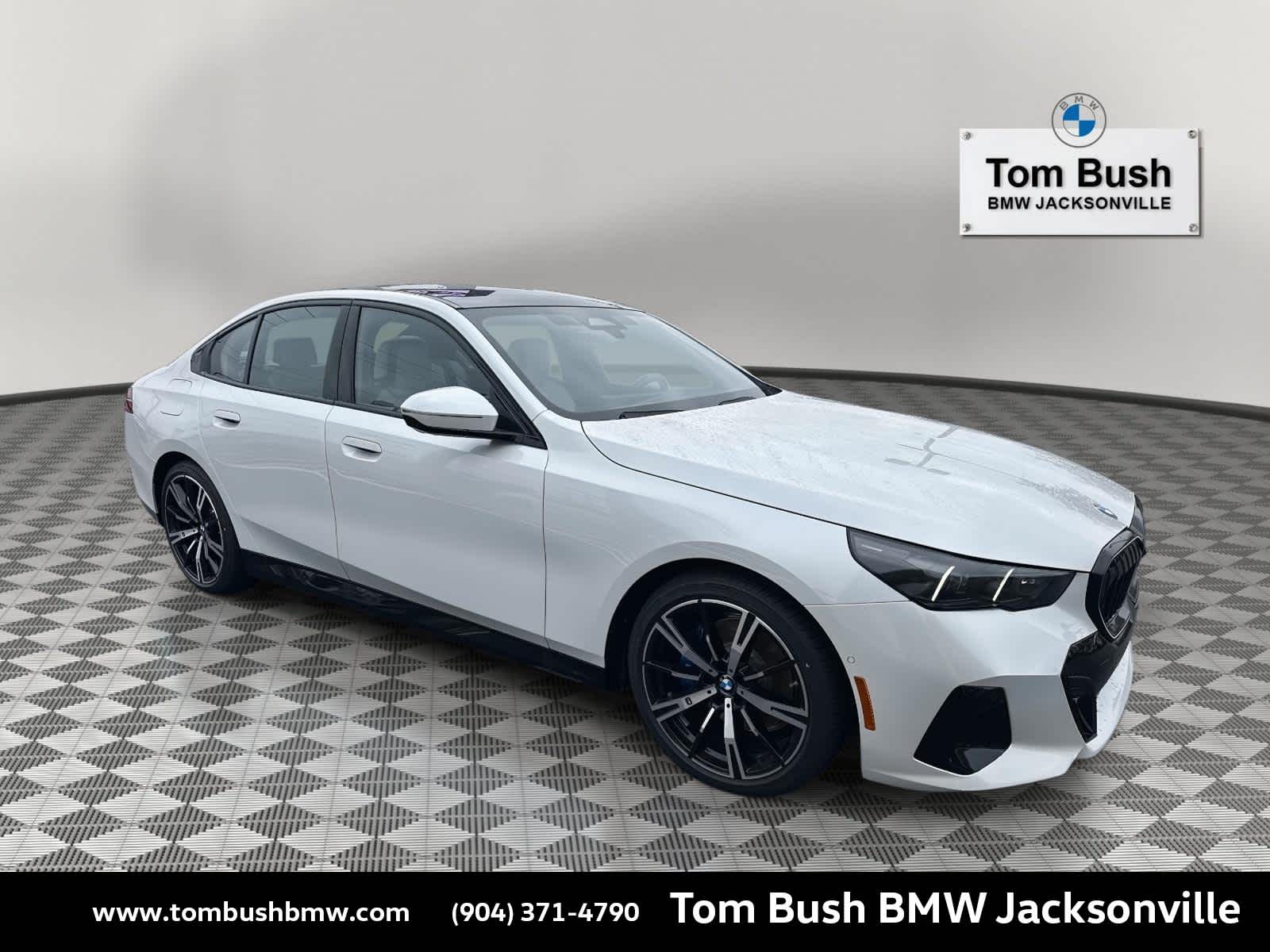 2026 BMW 5 Series 530i