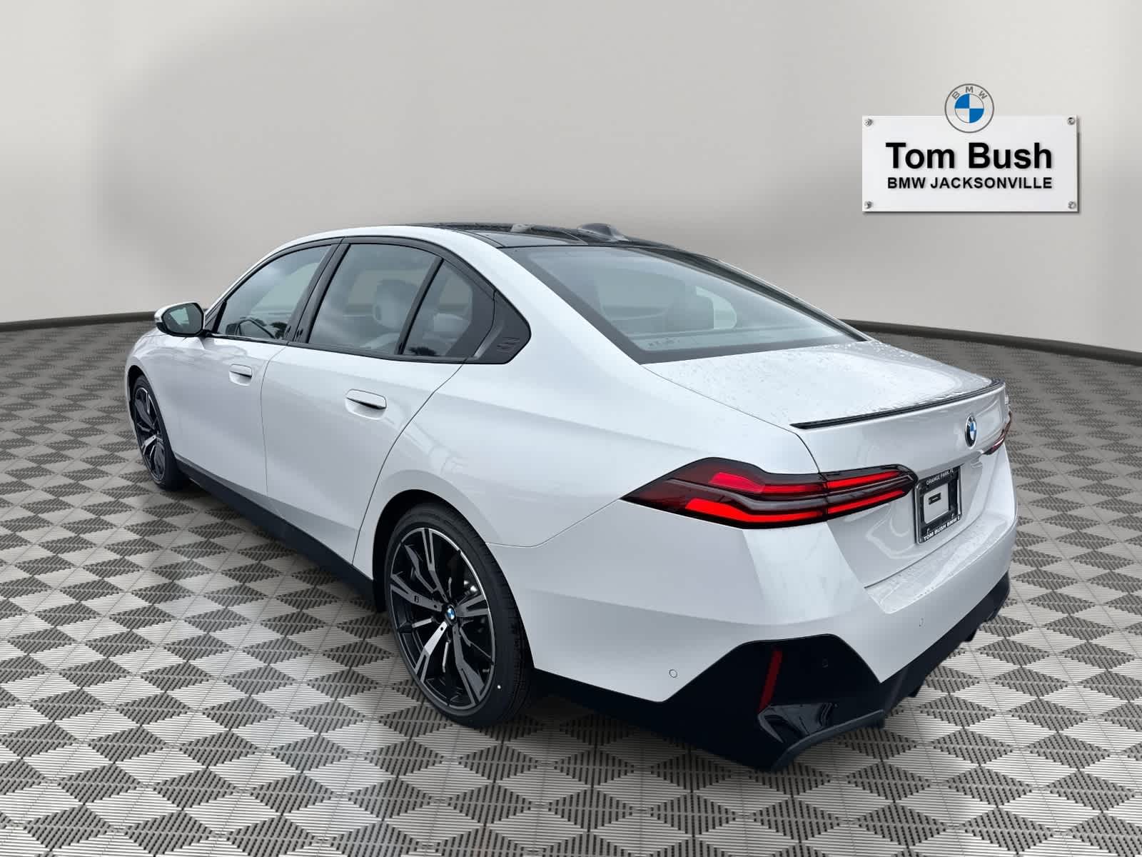 2026 BMW 5 Series 530i