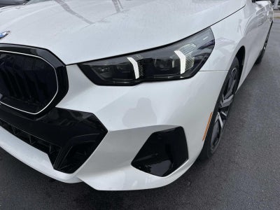 2026 BMW 5 Series 530i