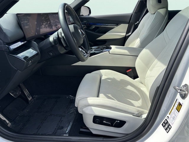 2024 BMW 540i xDrive 540i xDrive