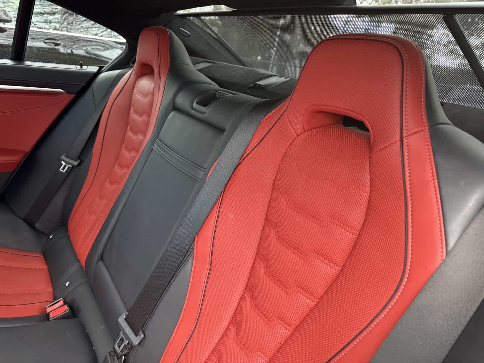 2022 BMW 8 Series 840i