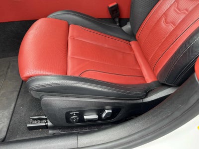 2022 BMW 8 Series 840i