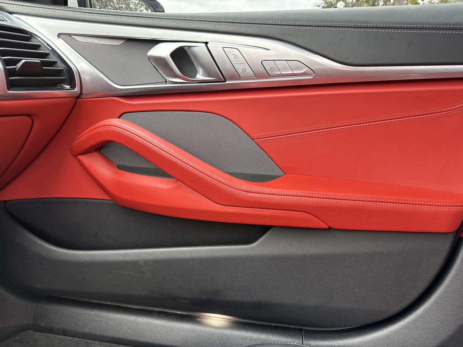 2022 BMW 8 Series 840i