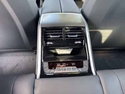 2026 BMW M850i xDrive M850i