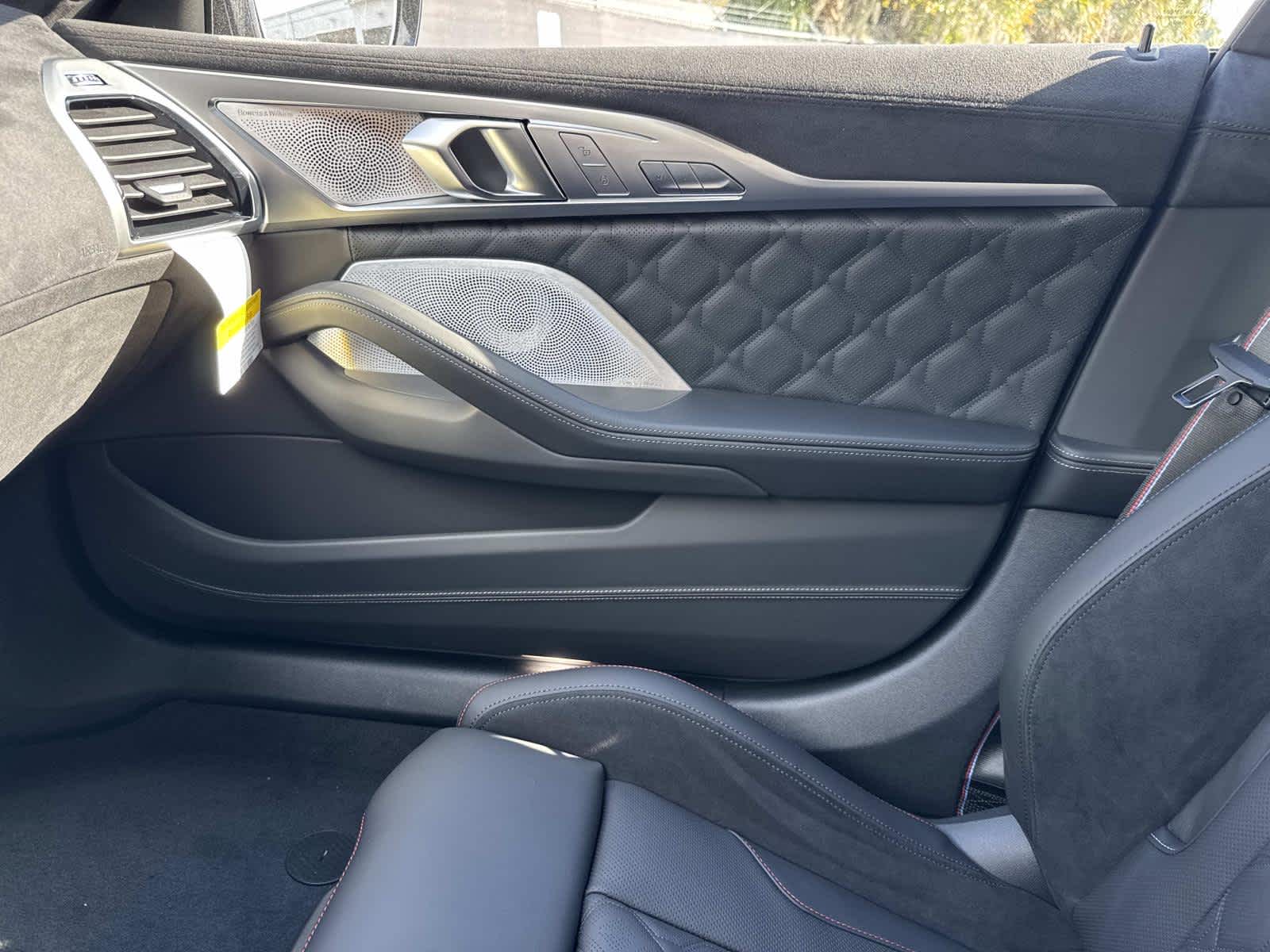 2026 BMW M850i xDrive M850i