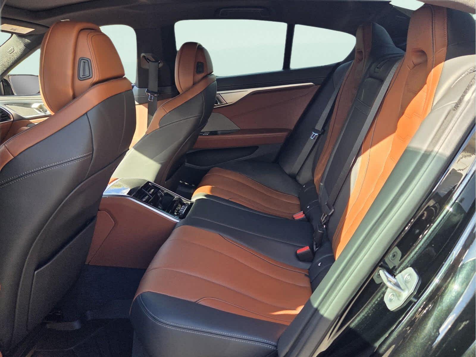 2025 BMW M850i xDrive M850i
