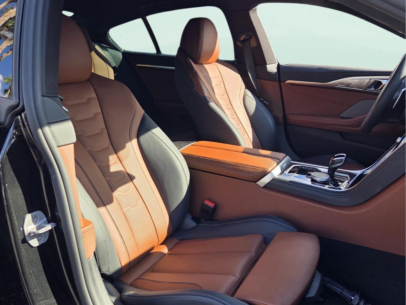2025 BMW M850i xDrive M850i
