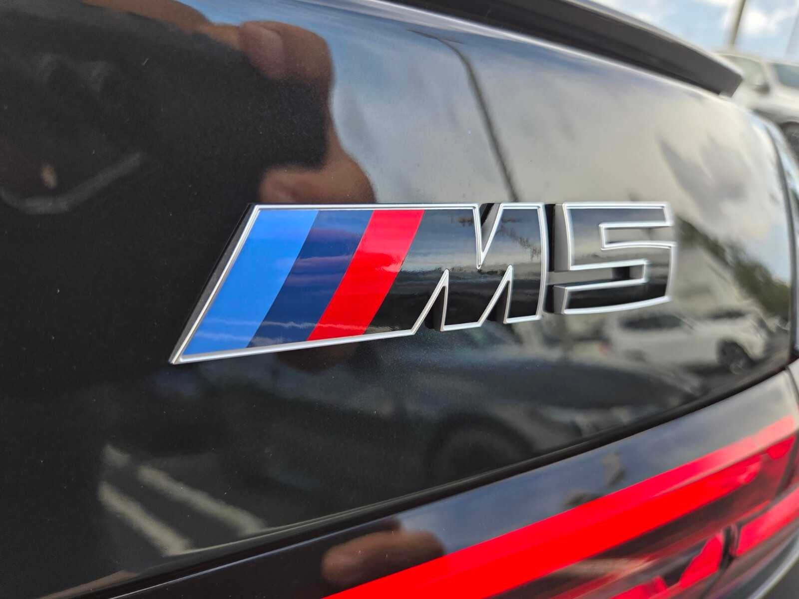 2027 BMW M5 Base