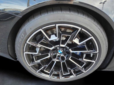 2027 BMW M5 Base