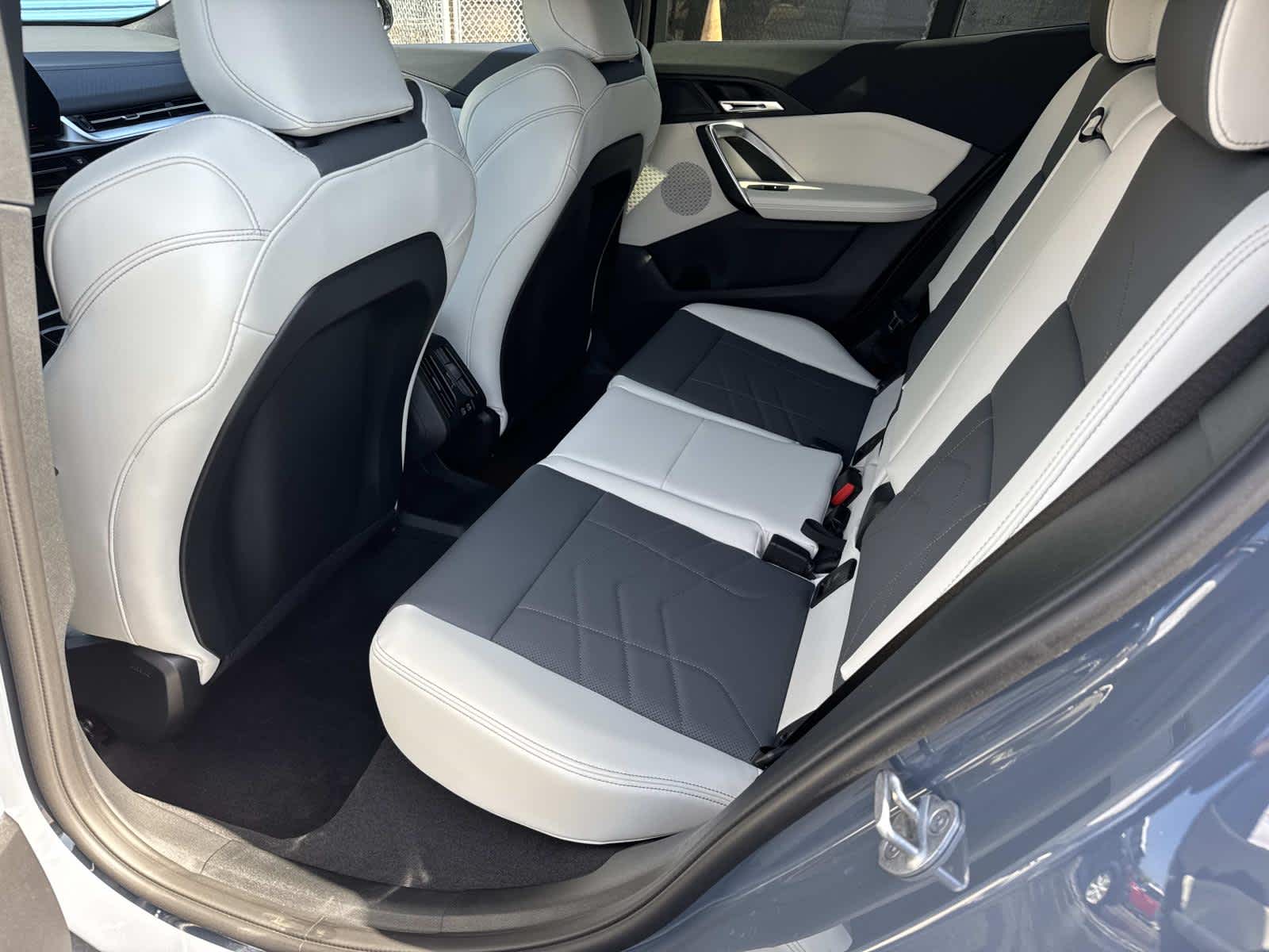 2026 BMW X2 xDrive28i xDrive28i