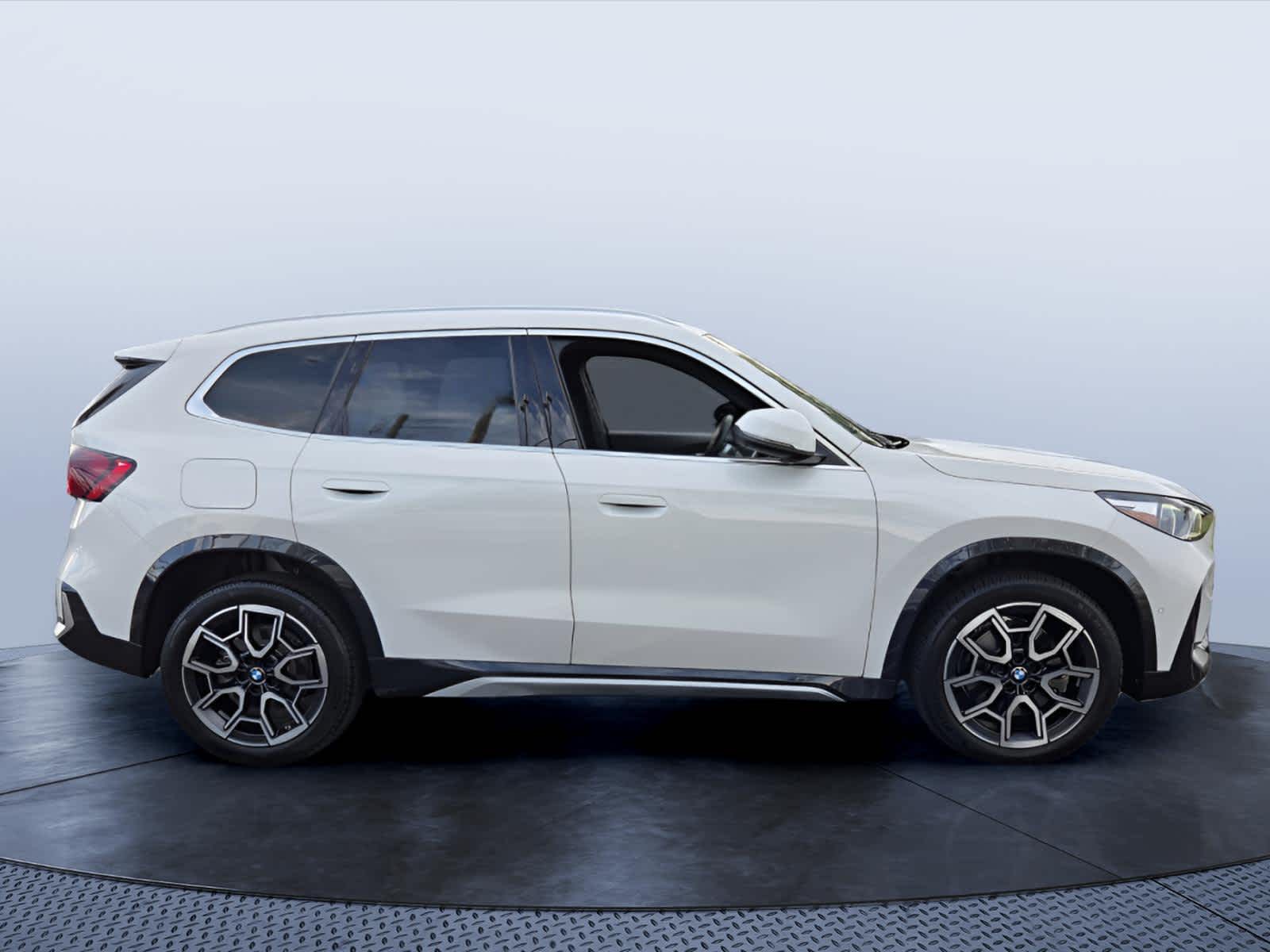 2026 BMW X1 xDrive28i xDrive28i