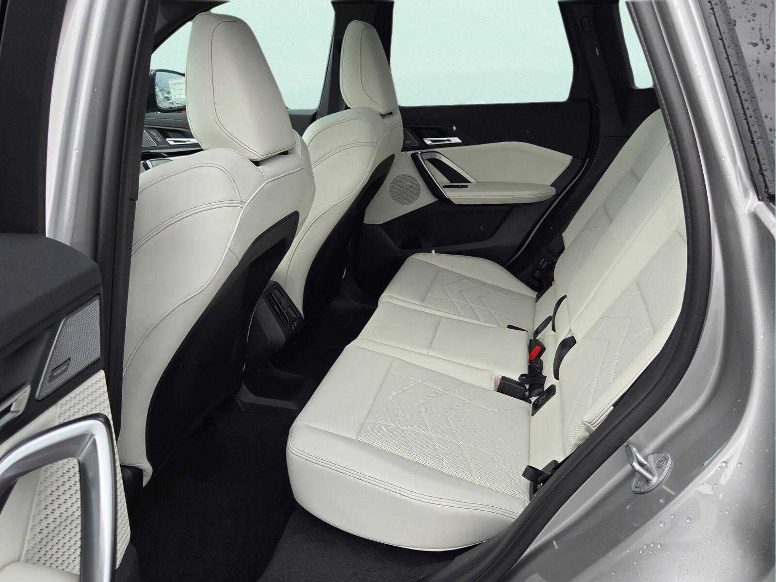 2026 BMW X1 xDrive28i xDrive28i