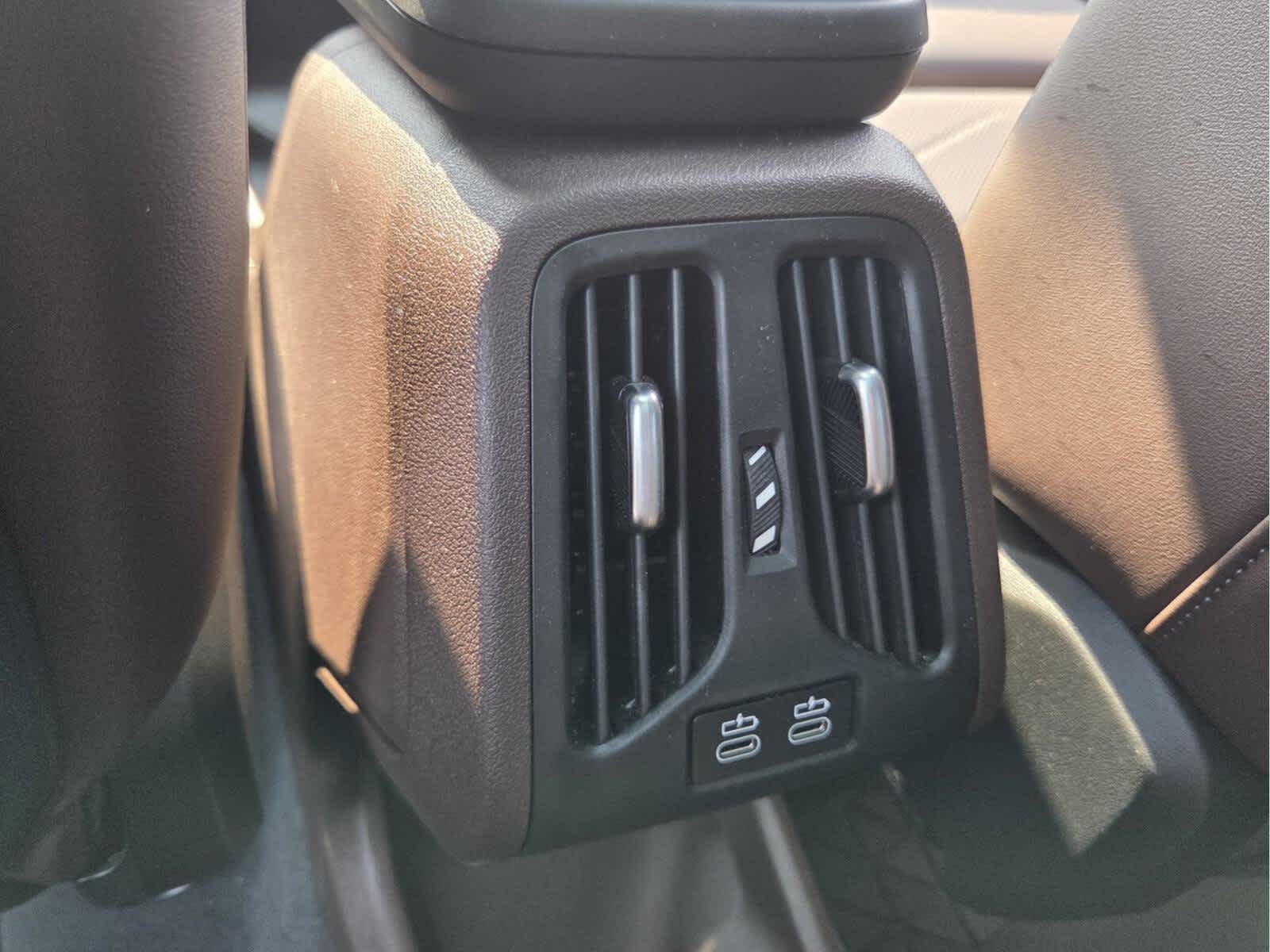 2023 BMW X1 xDrive28i xDrive28i