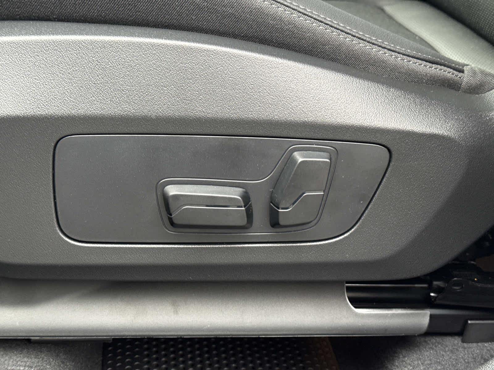 2026 BMW X1 xDrive28i xDrive28i