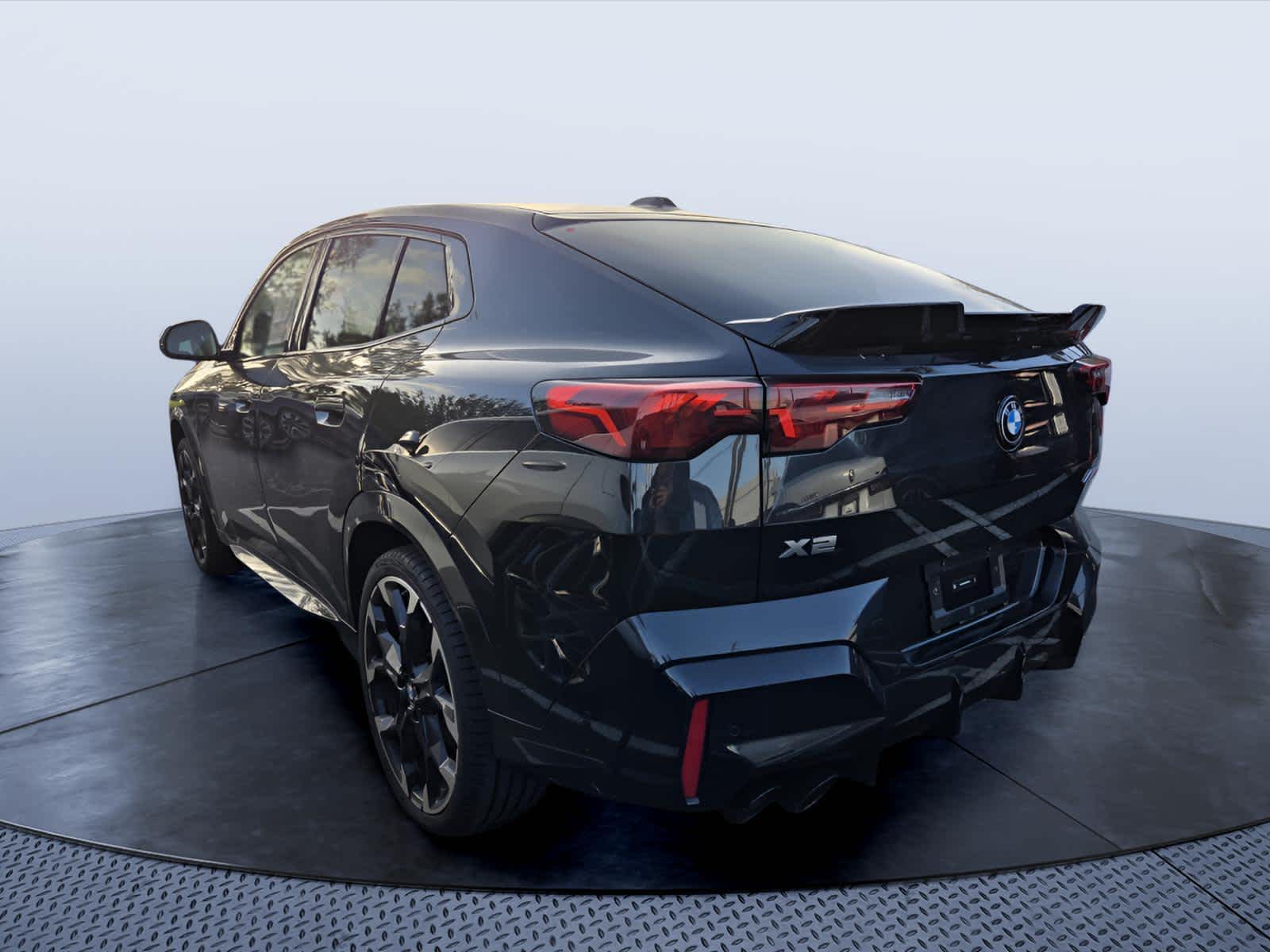 2026 BMW X2 M35i M35i