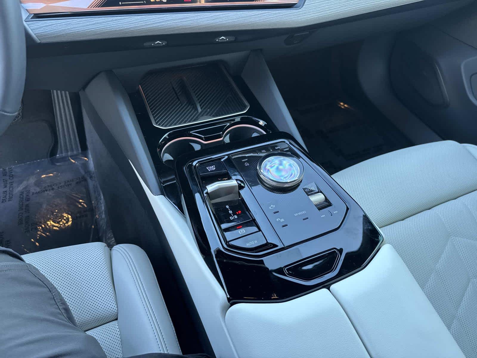 2025 BMW i5 eDrive40